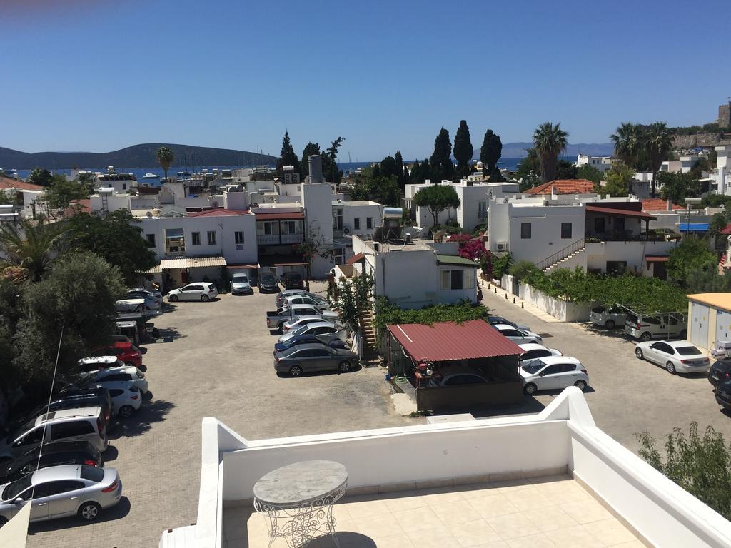 Oda ve Kahvaltı Tay