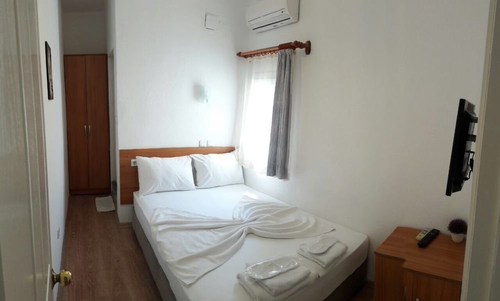 Tay Oda ve Kahvaltı 4*